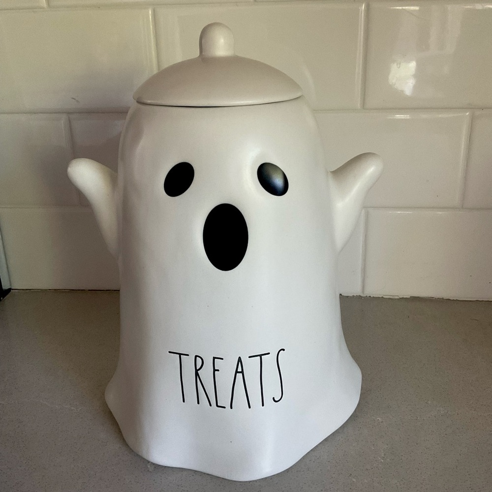 Rae Dunn treats ghost jar